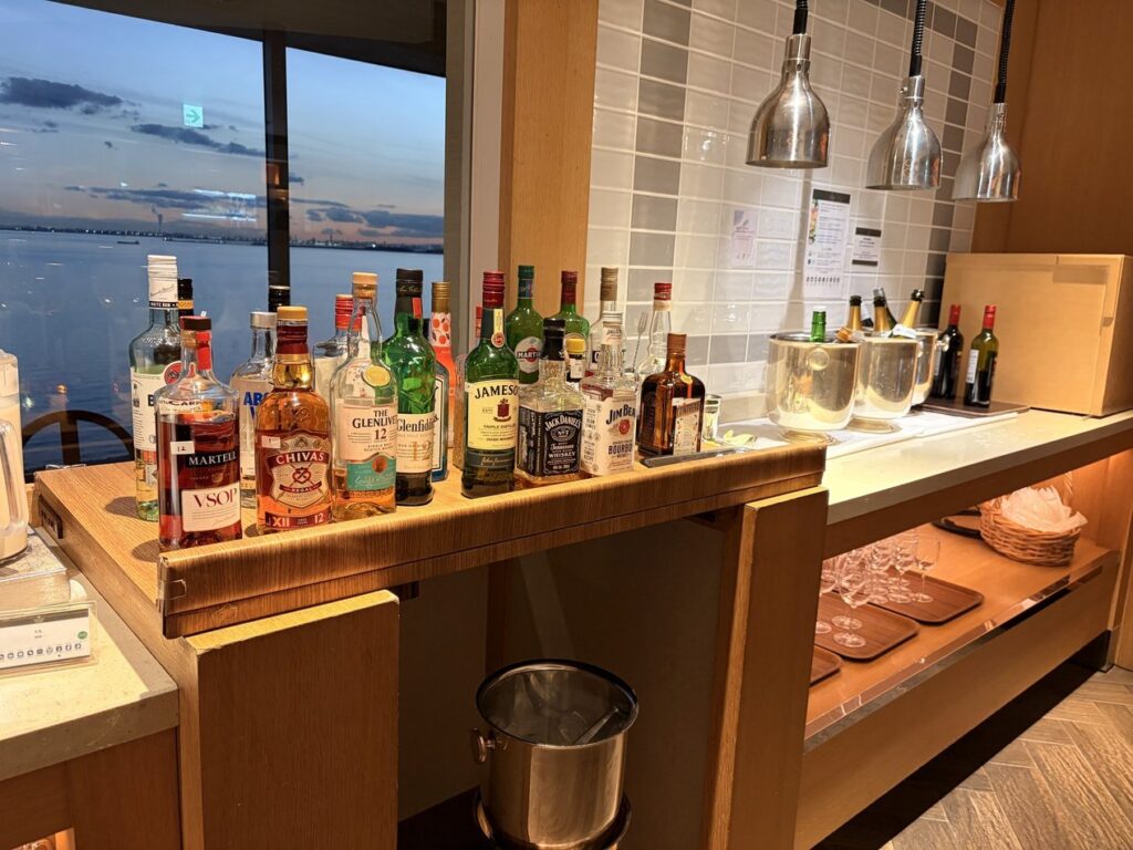 カクテルタイムの料理